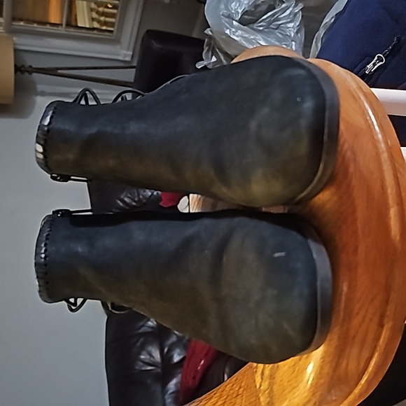 Jack Rogers Reagan Black Suede Ankle Boots - Picture 3 of 8